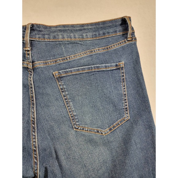 NWOT Nine West Chrystie Capri Blue Jeans, SZ 16 - Picture 5 of 5